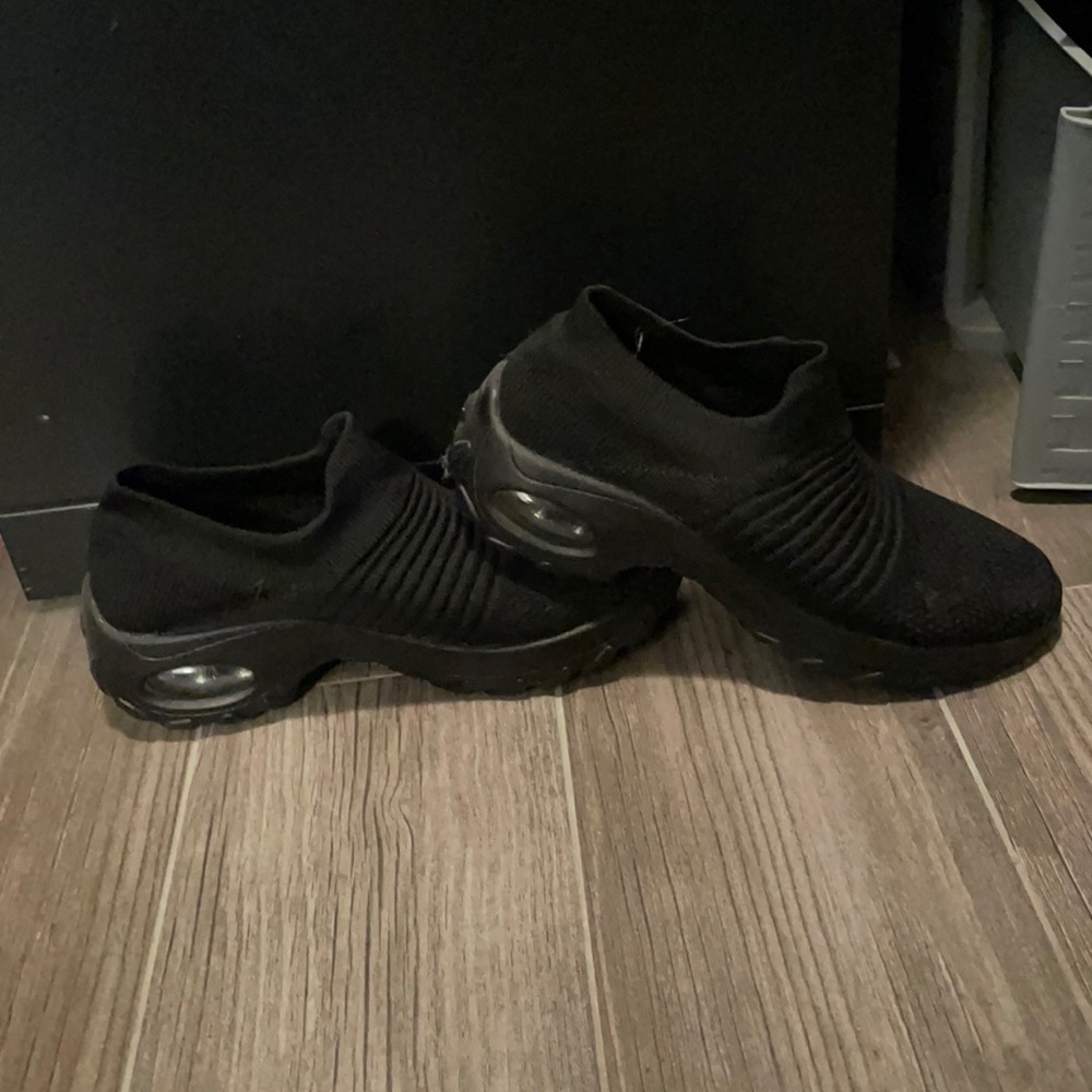 Brand new never worn black sneakers
